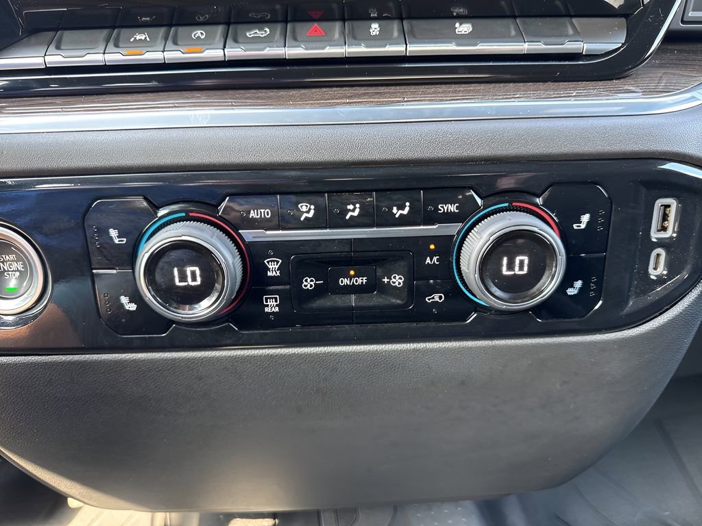 Used 2022 Chevrolet Silverado 1500 LT w/ Protection Package image 18