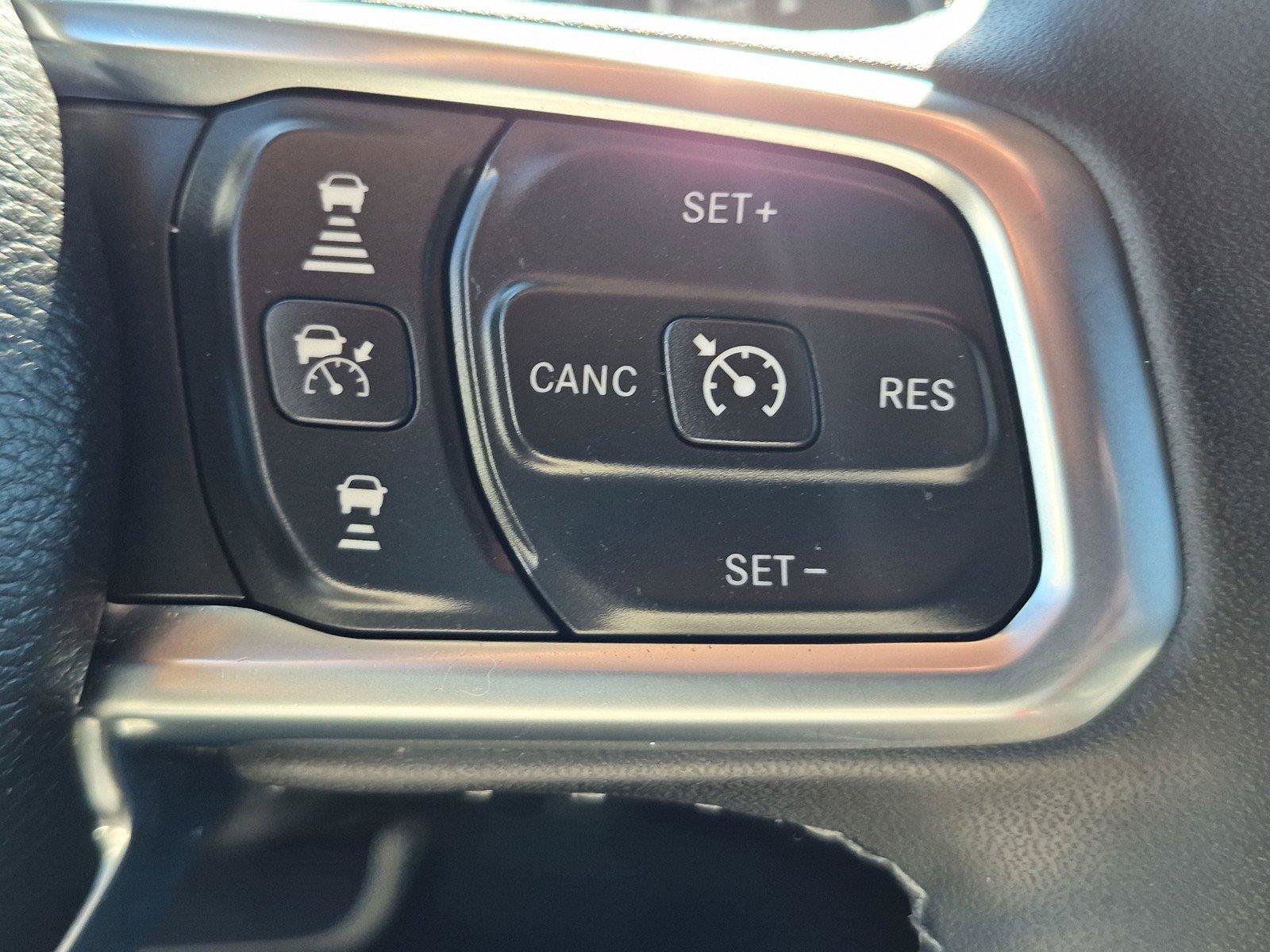 Certified 2026 Jeep Wrangler Unlimited Sahara AWD/4WD image 24