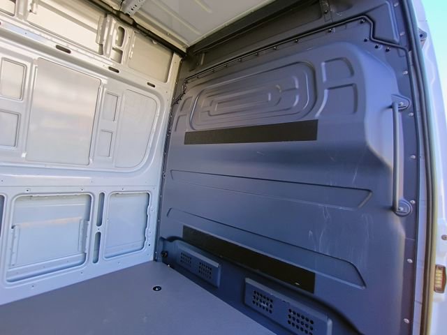 Used 2025 Mercedes-Benz Sprinter 2500 image 78
