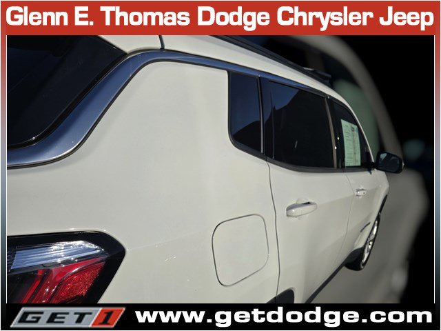 Certified 2025 Jeep Compass Latitude AWD/4WD image 12