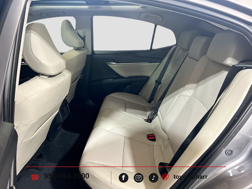 Used 2025 Toyota Camry XLE w/ Premium Package FWD image 24