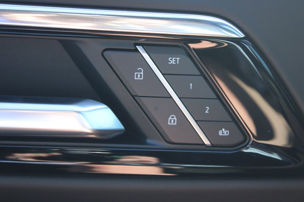 New 2026 Chevrolet Suburban RST AWD/4WD image 45