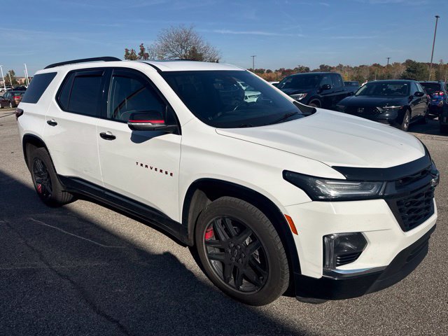 Used 2022 Chevrolet Traverse Premier w/ Redline Edition AWD/4WD image 2