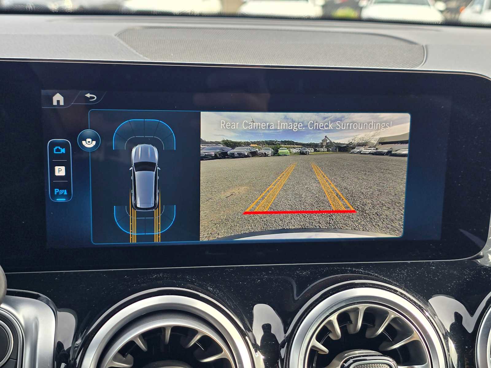 Used 2025 Mercedes-Benz GLB 250 4MATIC image 30