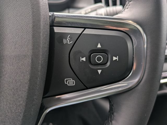 Certified 2023 Volvo C40 P8 Recharge Ultimate AWD/4WD image 19