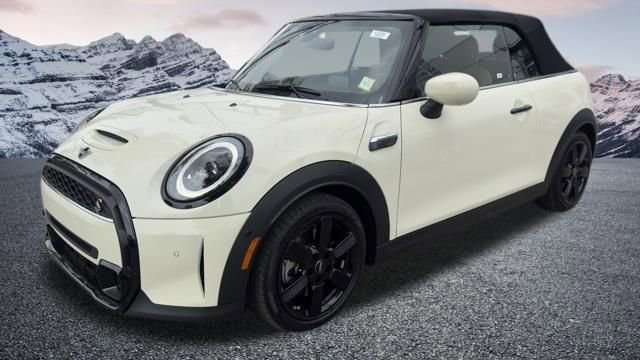 Used 2023 MINI Cooper S FWD image 1