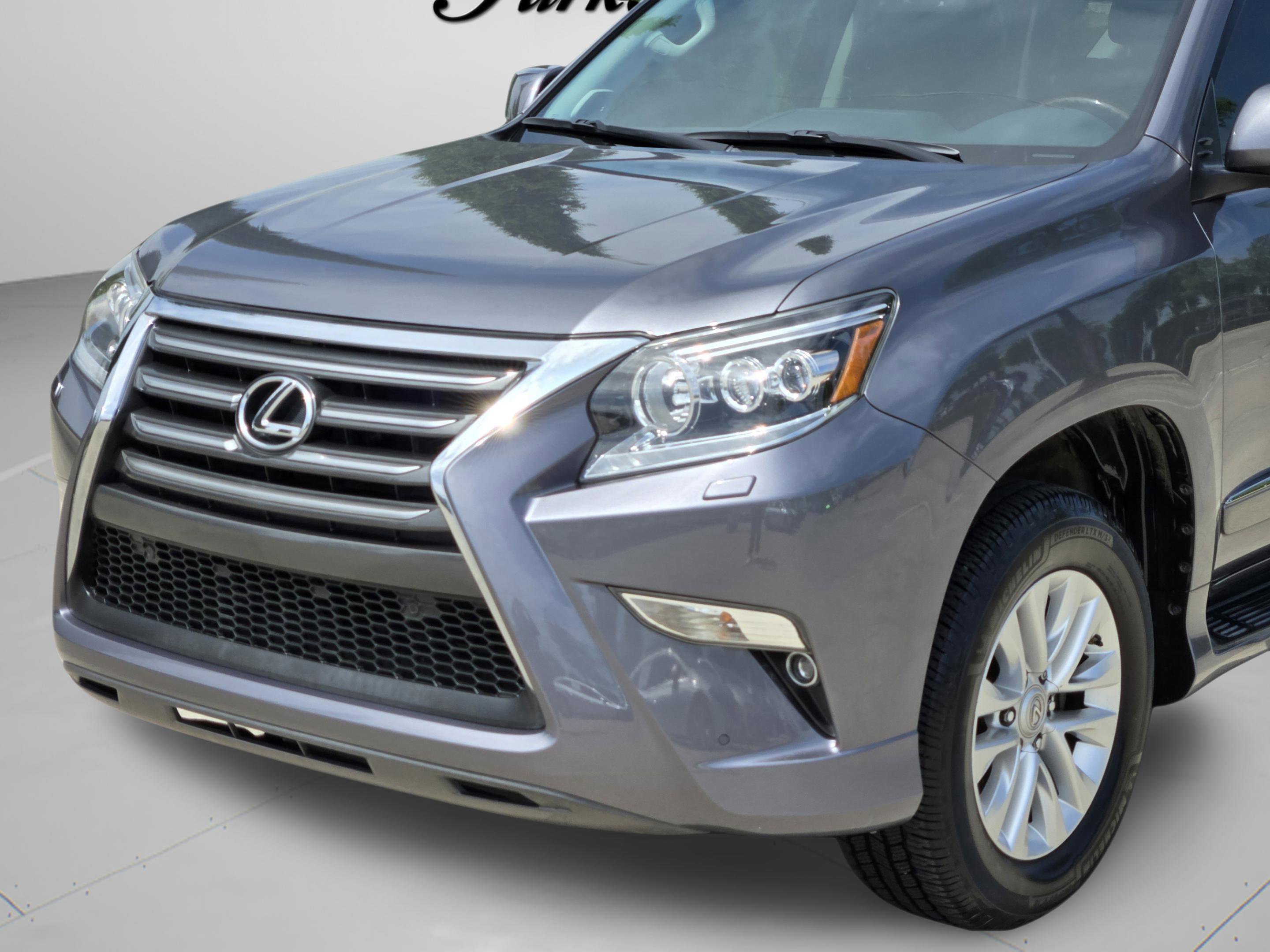 Used 2019 Lexus GX 460 Premium AWD/4WD image 36