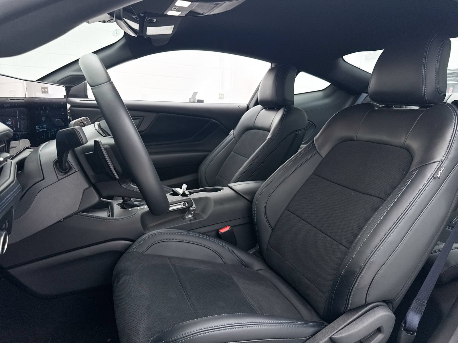 Used 2025 Ford Mustang Dark Horse RWD image 20