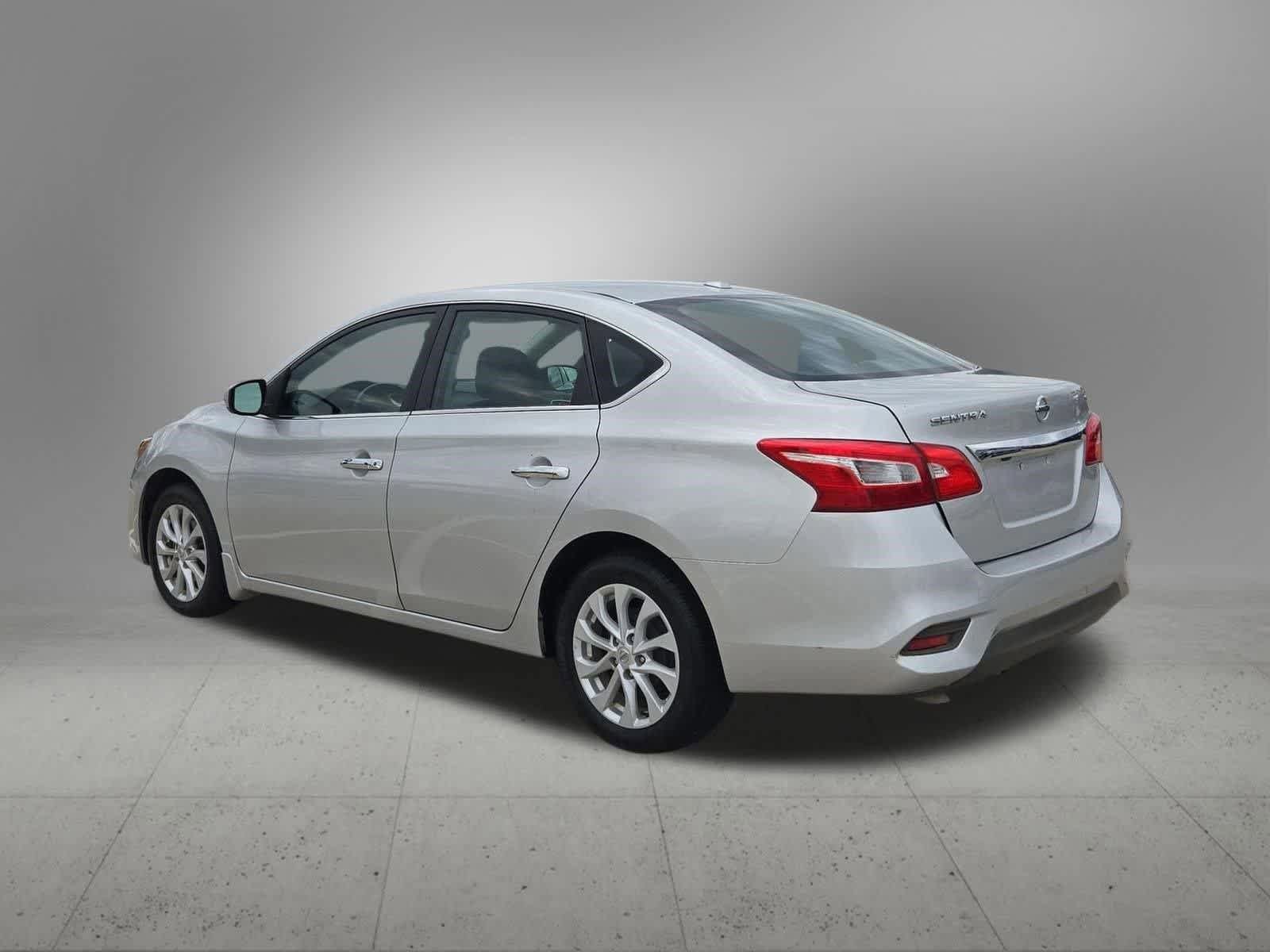 Used 2019 Nissan Sentra SV FWD image 4