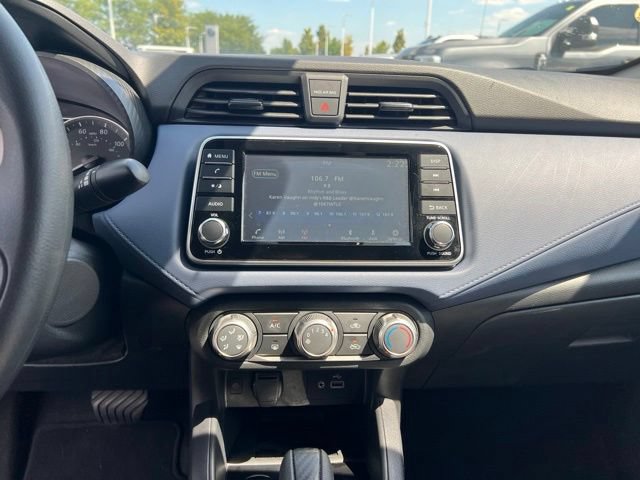 Used 2024 Nissan Versa SV w/ Trunk Package FWD image 15