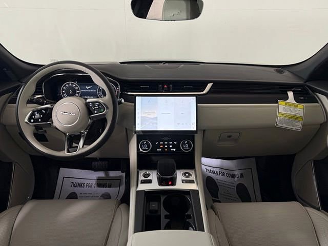 New 2026 Jaguar F-PACE R-Dynamic S image 23