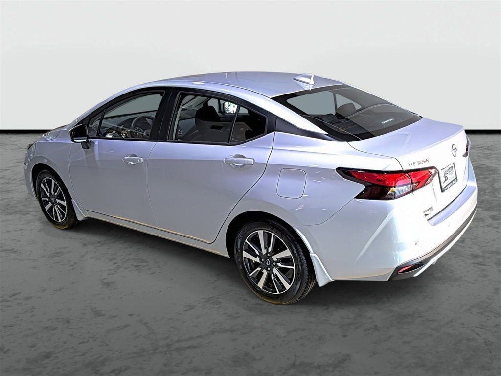 Used 2025 Nissan Versa SV w/ Trunk Package image 2
