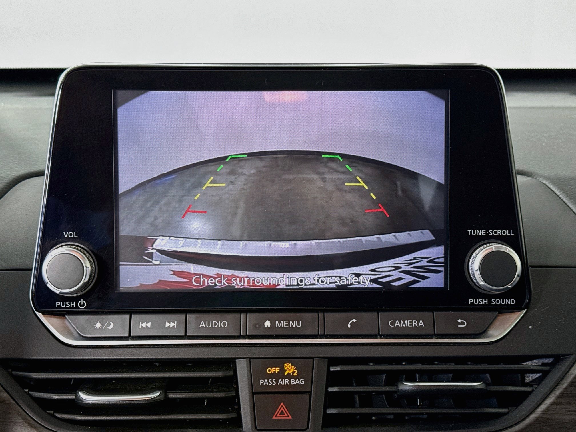 Used 2023 Nissan Altima 2.5 SV AWD/4WD image 13