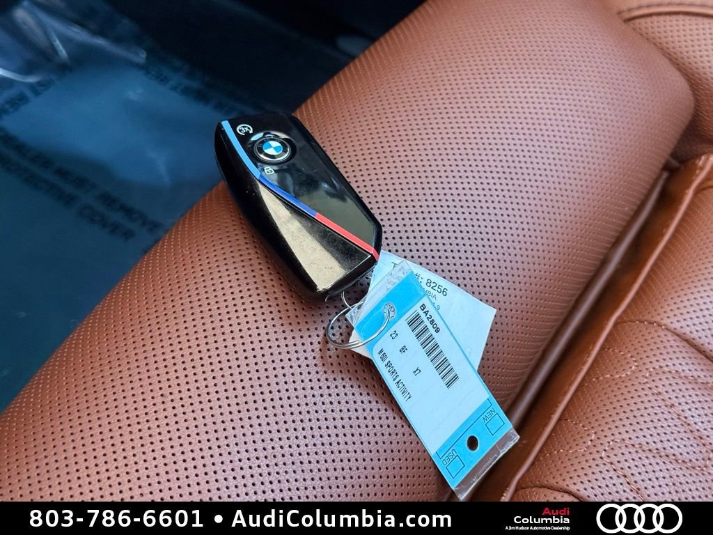 Used 2023 BMW X7 M60i AWD/4WD image 40