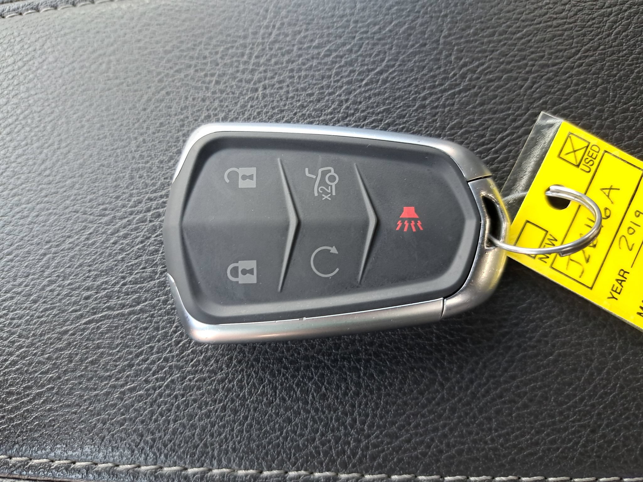 Used 2019 Cadillac XT4 Premium Luxury AWD/4WD image 35
