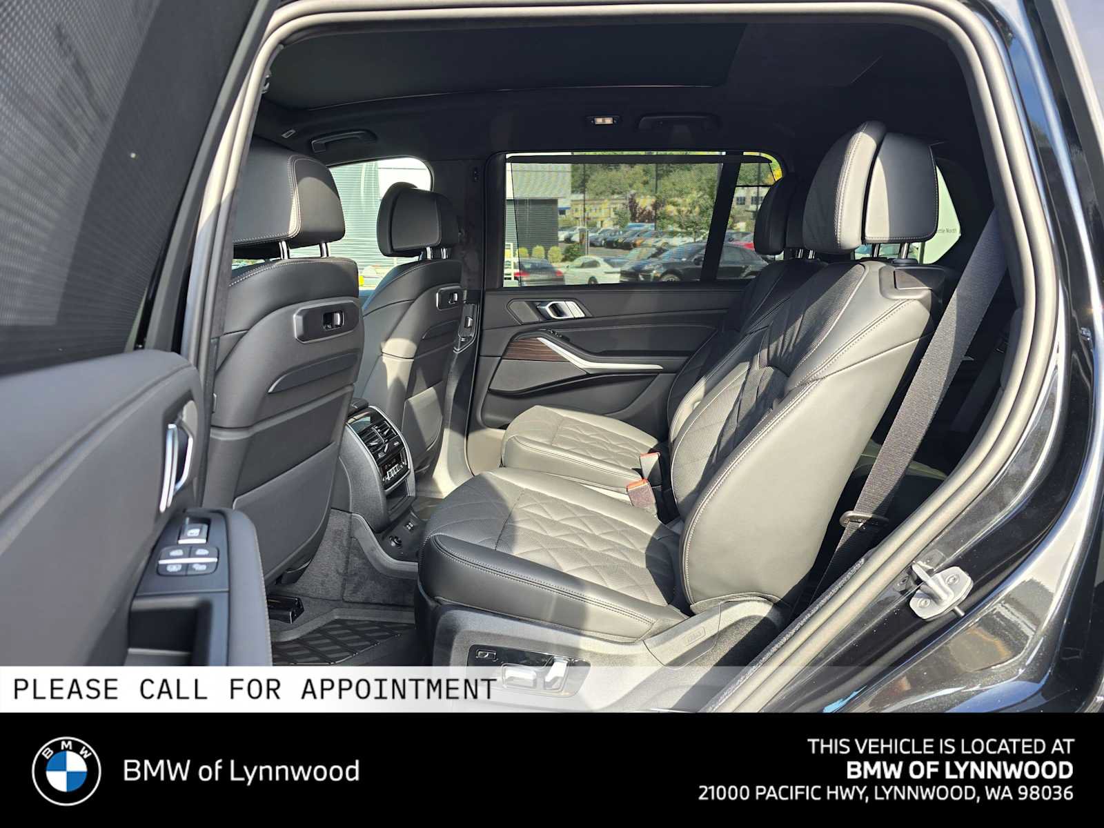 New 2027 BMW X7 xDrive40i w/ M Sport Package AWD/4WD image 16