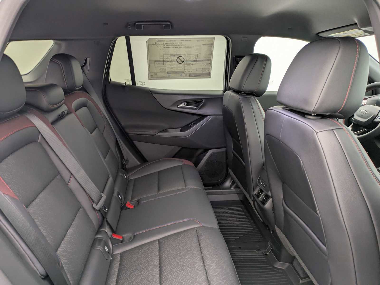 New 2026 Chevrolet Equinox RS image 21