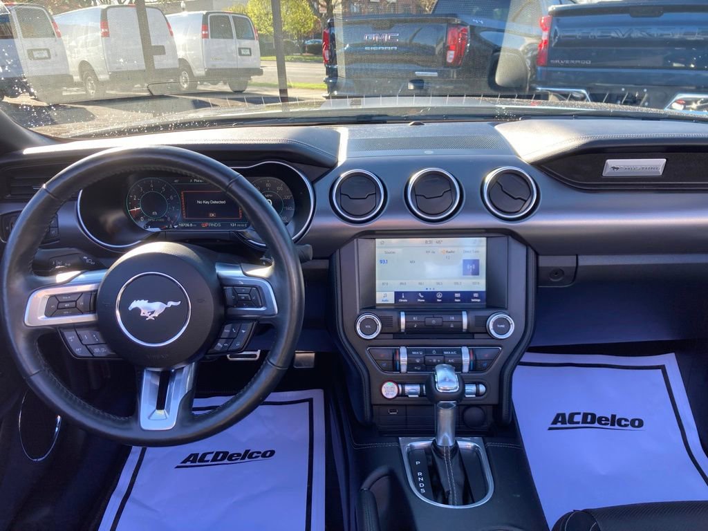 Used 2022 Ford Mustang GT Premium w/ Equipment Group 401A RWD image 4