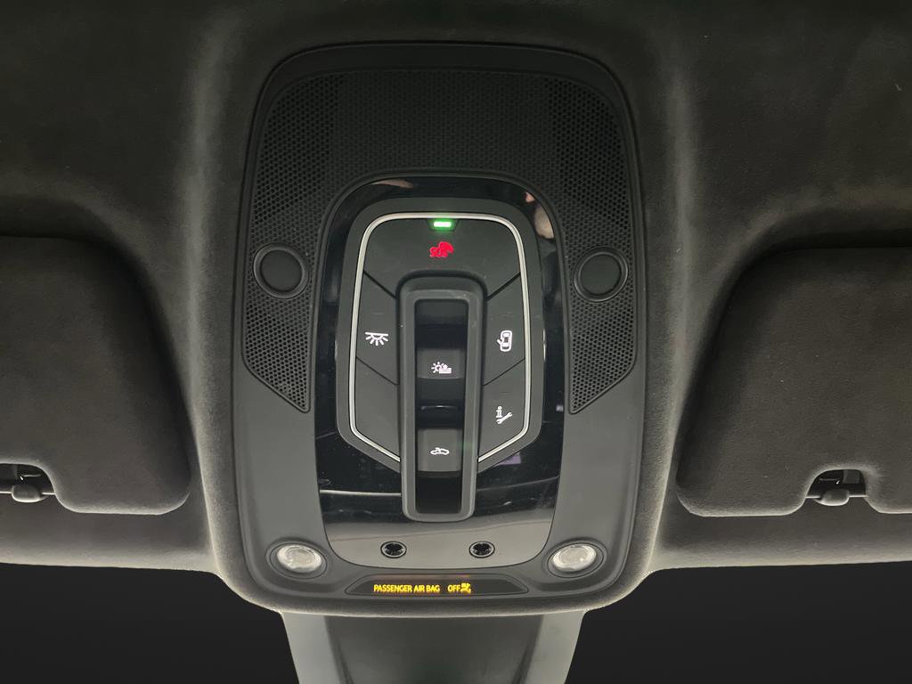 Used 2022 Audi SQ8 Prestige w/ Prestige Package image 26