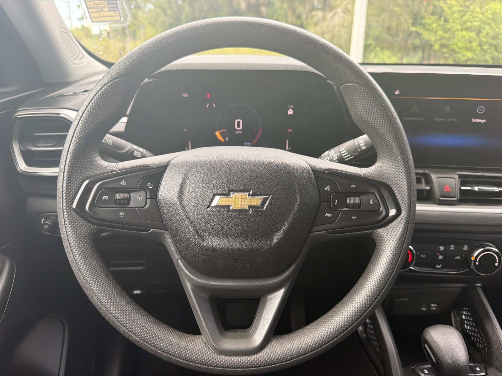 Used 2026 Chevrolet TrailBlazer LS w/ LS Convenience Package FWD image 14