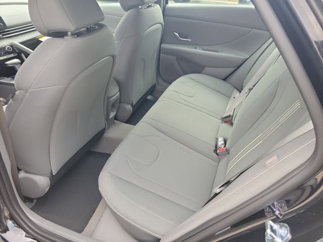 New 2026 Hyundai Elantra Sport FWD image 23