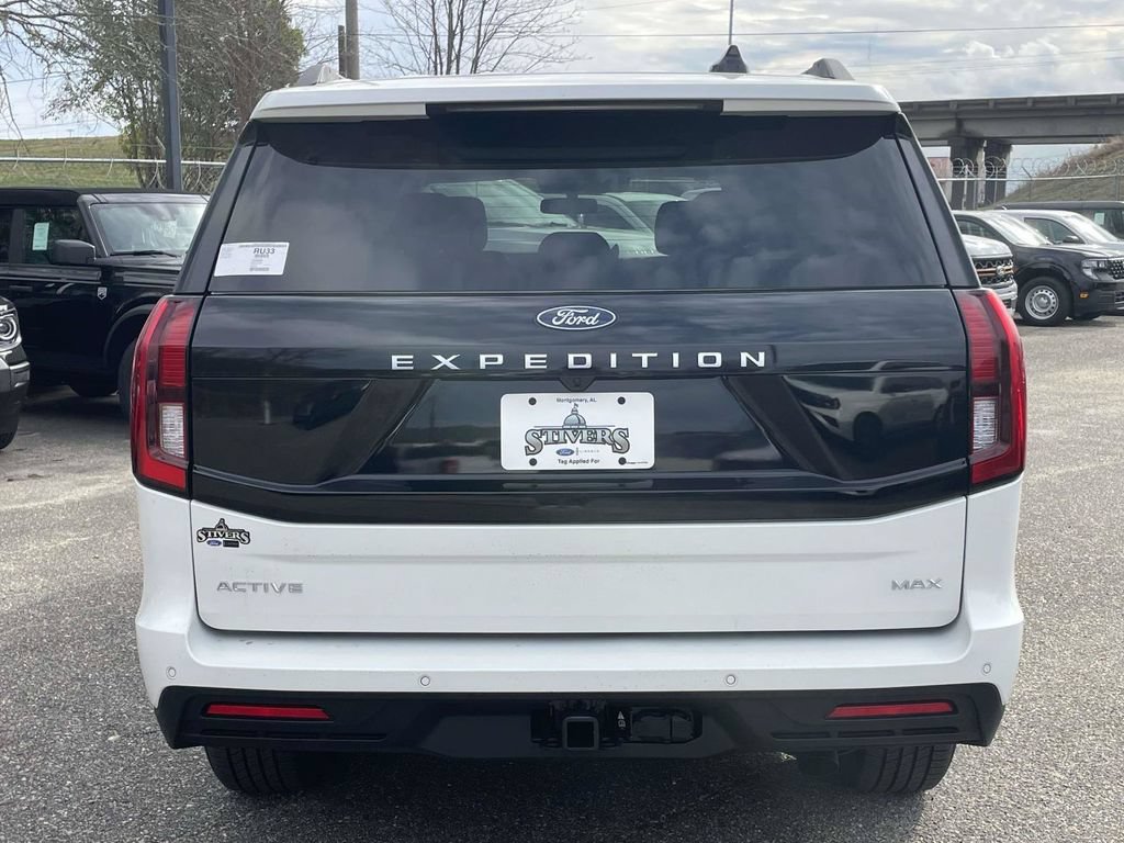 New 2026 Ford Expedition Max Active RWD image 4