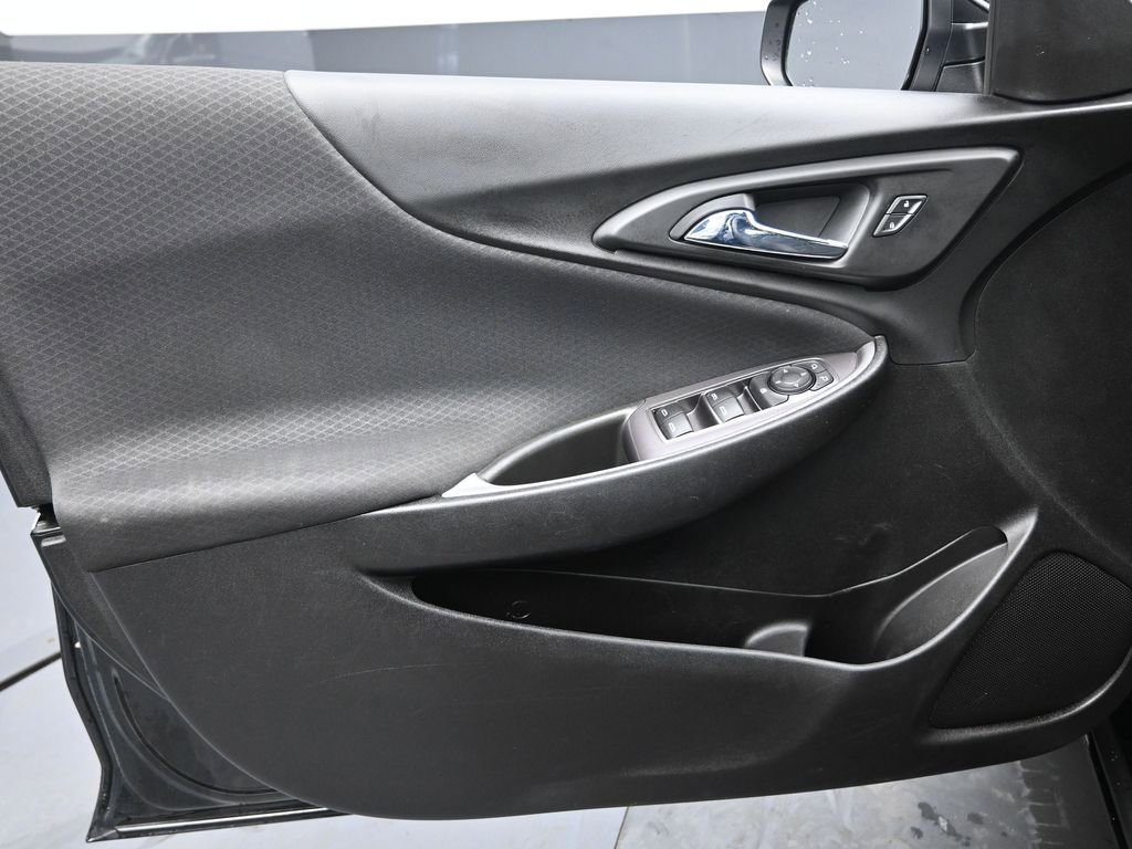 Used 2022 Chevrolet Malibu LT FWD image 27