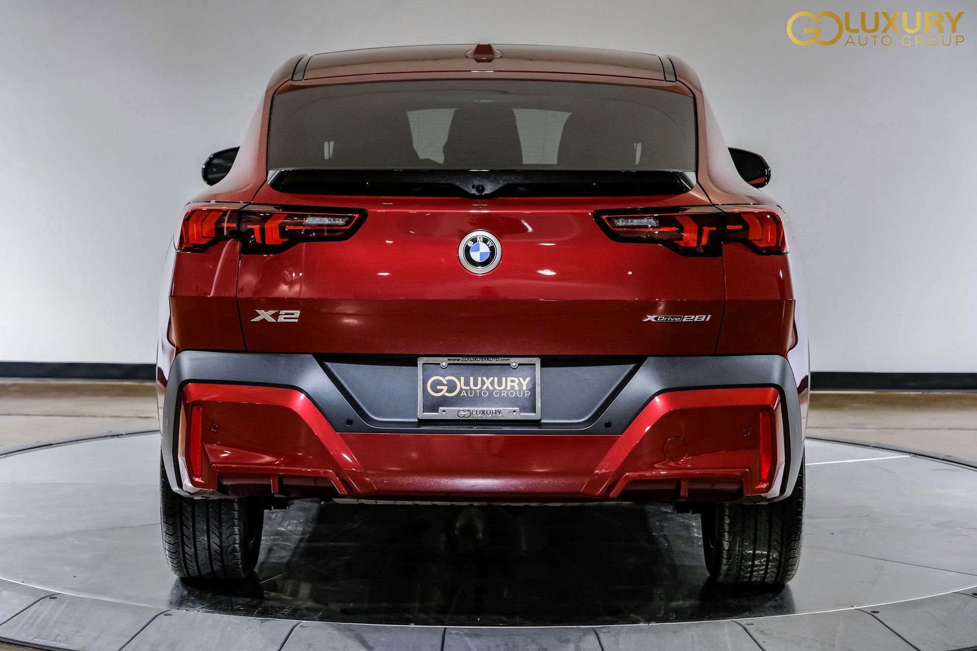 Used 2024 BMW X2 xDrive28i image 11