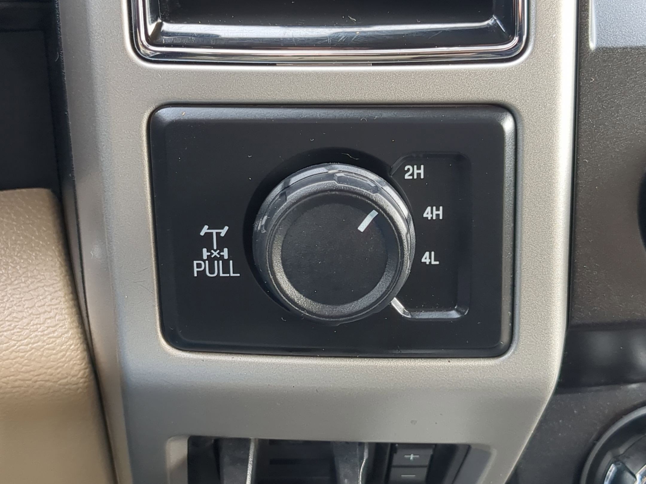 Used 2019 Ford F250 Lariat w/ Lariat Ultimate Package image 24