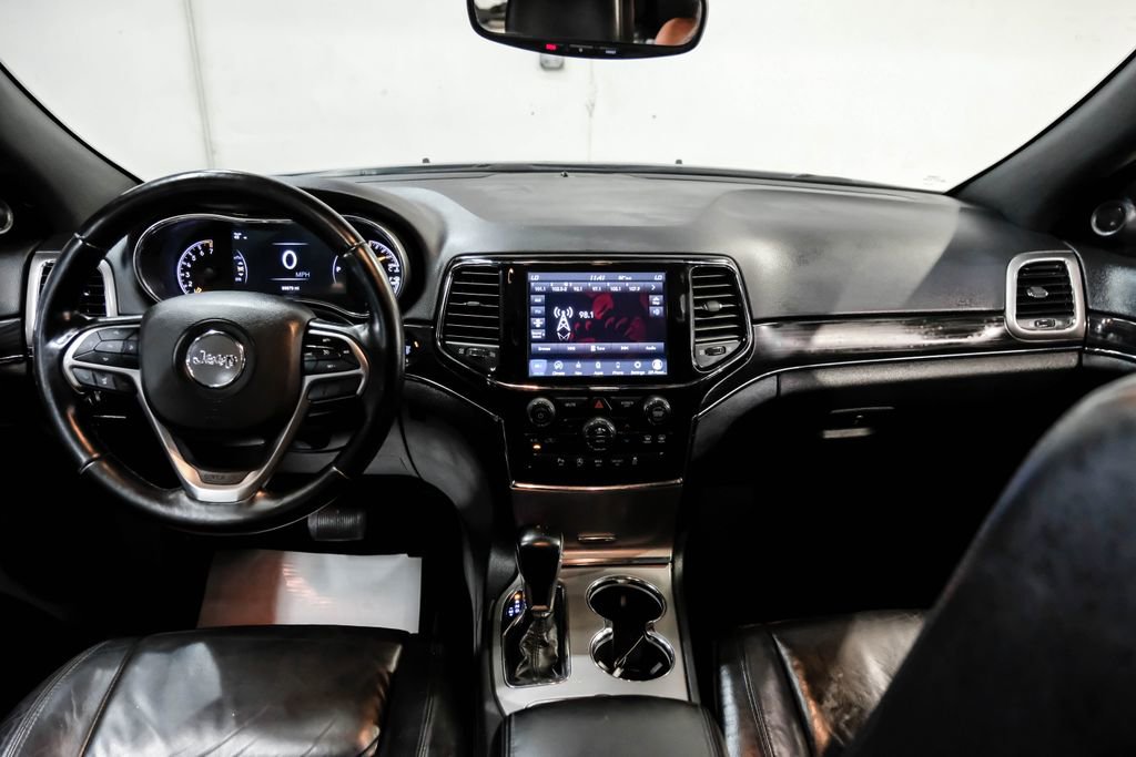 Used 2021 Jeep Grand Cherokee Limited AWD/4WD image 16