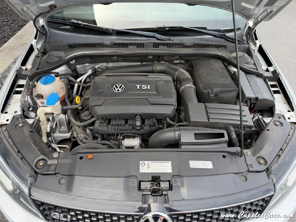 Used 2013 Volkswagen Jetta GLI Autobahn FWD image 14