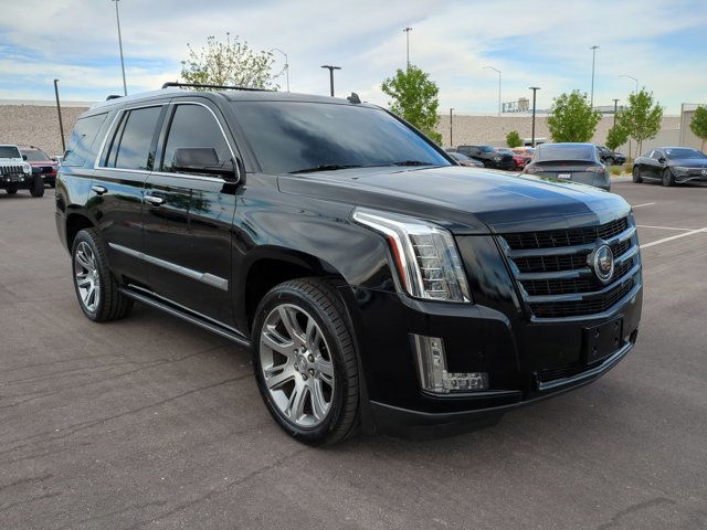 Used 2015 Cadillac Escalade Premium AWD/4WD video 3