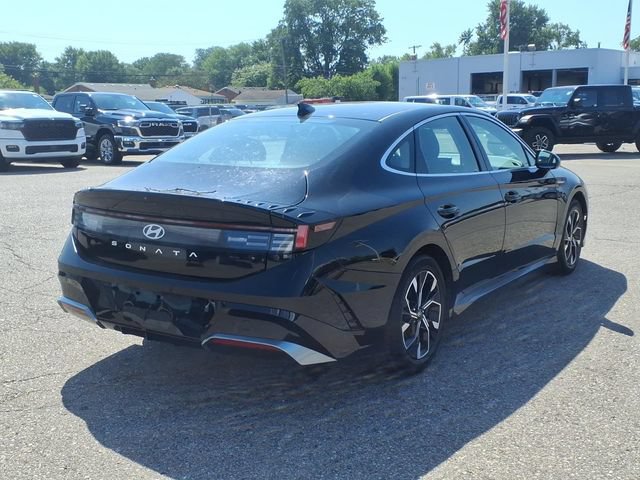 Used 2024 Hyundai Sonata SEL FWD image 5