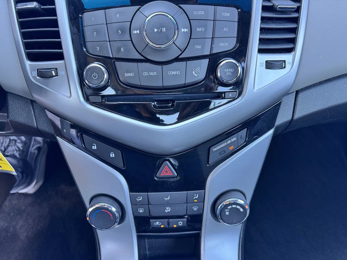 Used 2012 Chevrolet Cruze LS w/ Connectivity Package FWD image 42