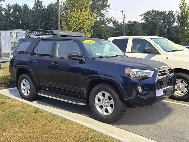 Used 2023 Toyota 4Runner SR5 RWD image 3