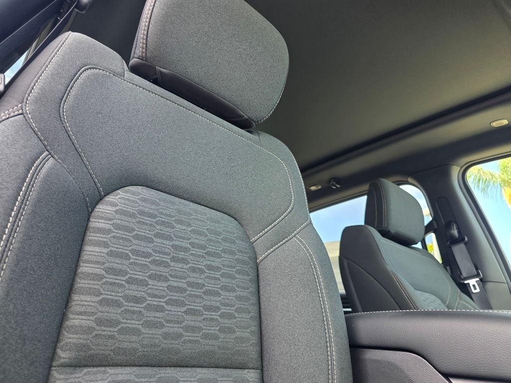New 2026 RAM 1500 Big Horn AWD/4WD image 14