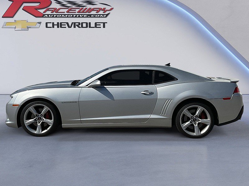 Used 2014 Chevrolet Camaro SS image 2