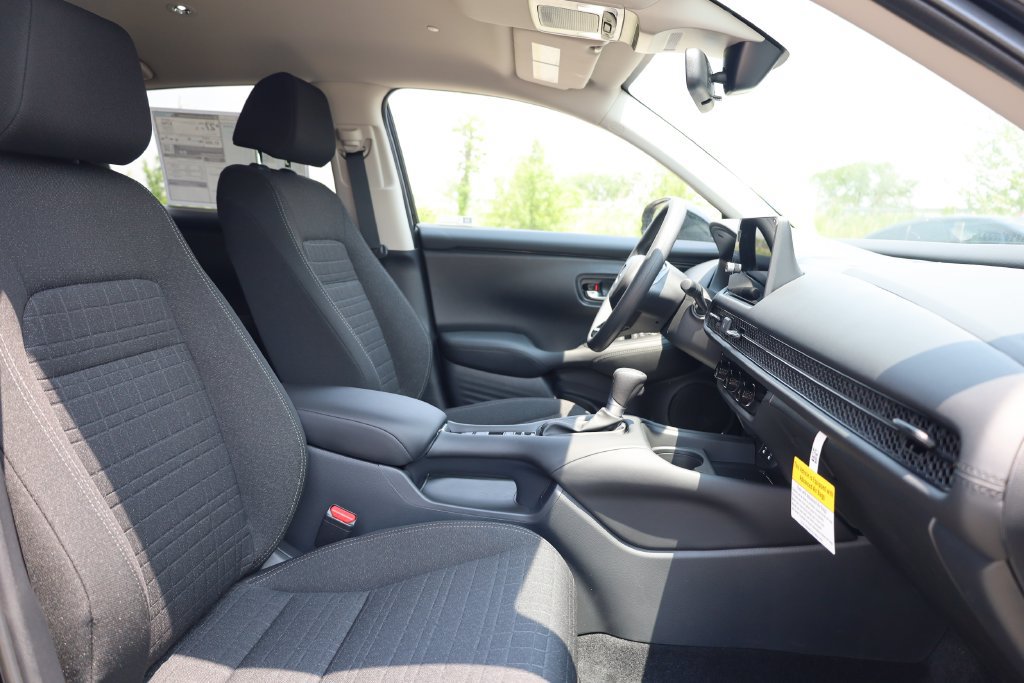 New 2027 Honda HR-V LX image 33