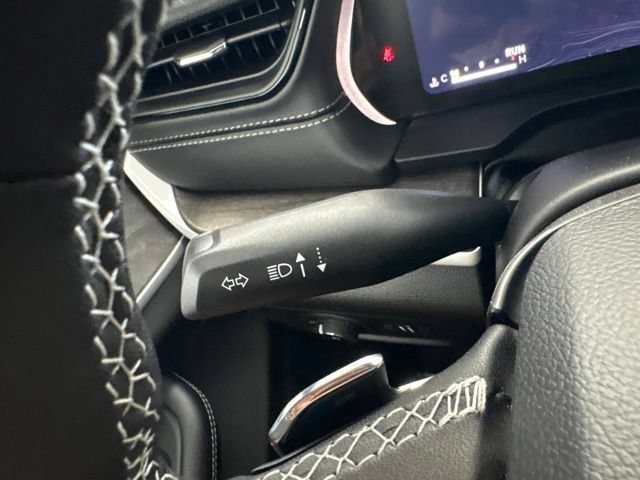 New 2026 Jeep Grand Cherokee Limited w/ Luxury Tech Group II AWD/4WD image 32