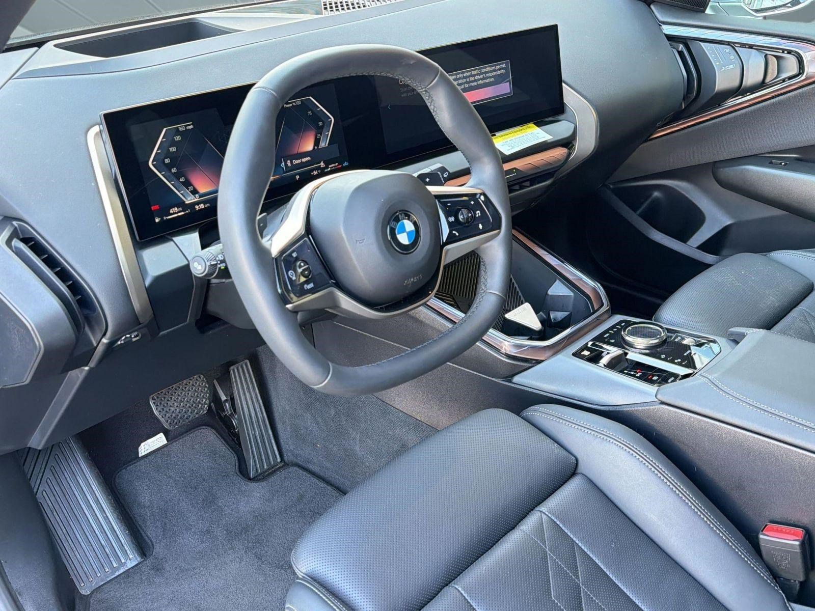 Used 2025 BMW X3 xDrive30i w/ Premium Package AWD/4WD image 4