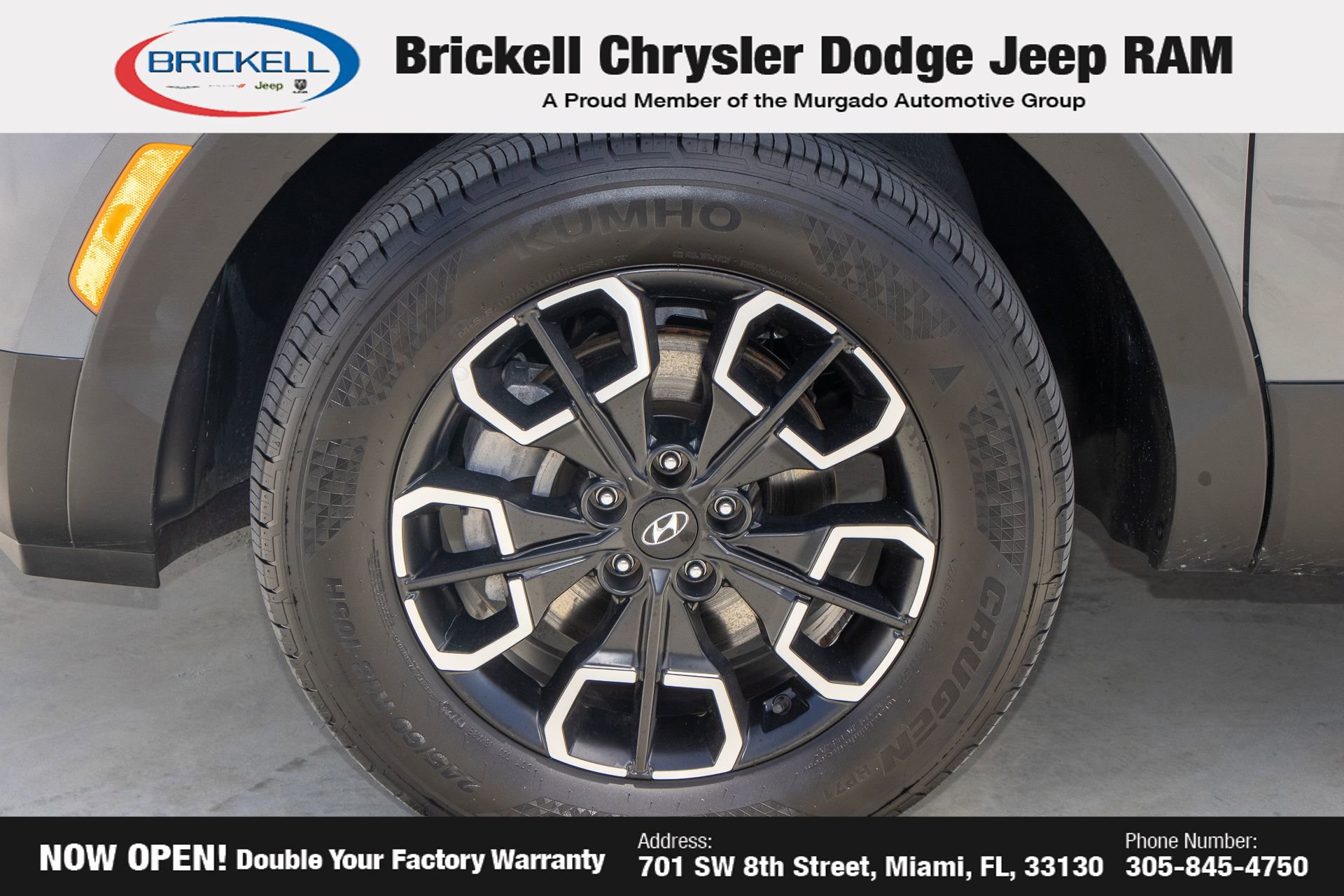 Used 2023 Hyundai Santa Cruz SEL Premium AWD/4WD image 33