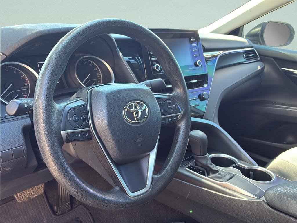 Used 2021 Toyota Camry LE FWD image 27