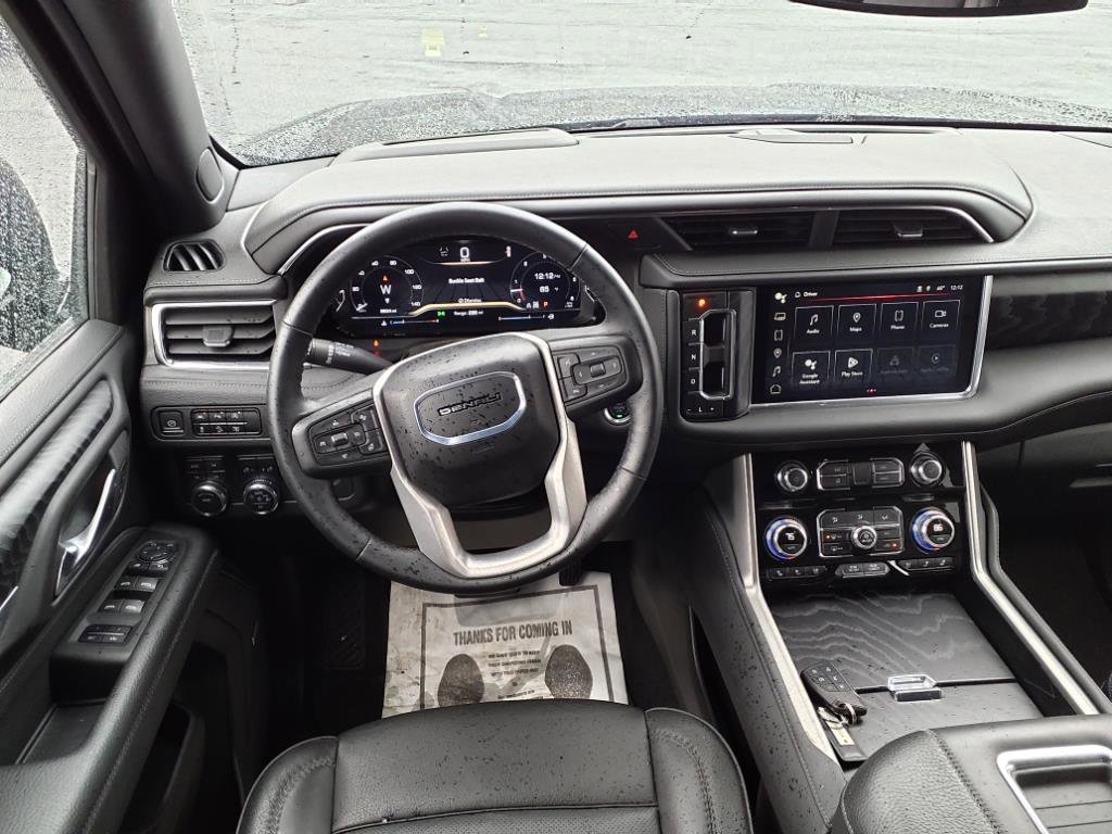 Used 2024 GMC Yukon XL Denali image 4