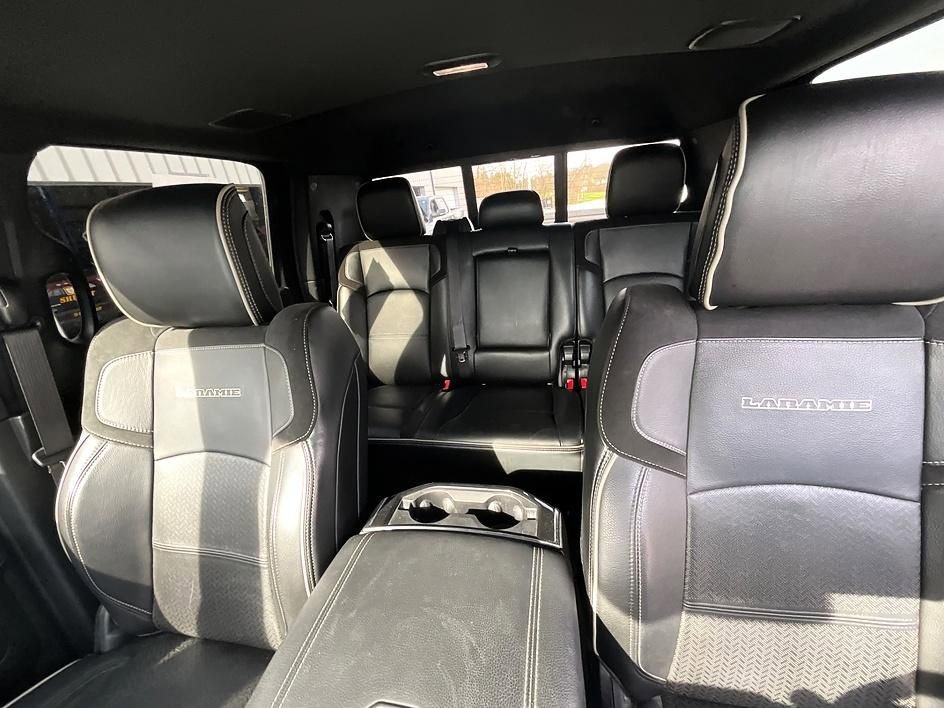 Used 2022 RAM 3500 Laramie image 35