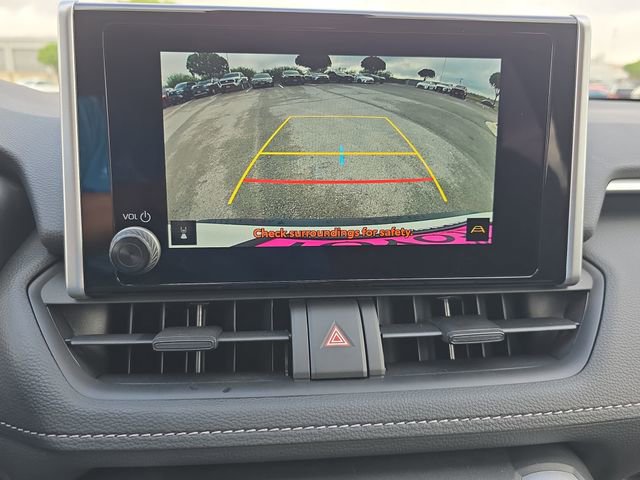 Used 2025 Toyota RAV4 LE image 22