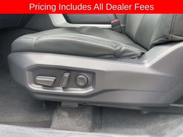 Used 2025 Toyota Tundra SR5 w/ SR5 Premium Package AWD/4WD image 22