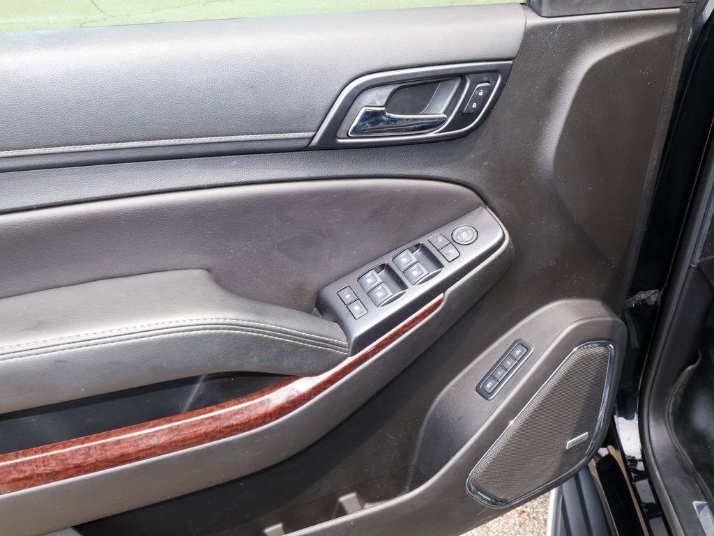Used 2018 GMC Yukon SLT AWD/4WD image 10