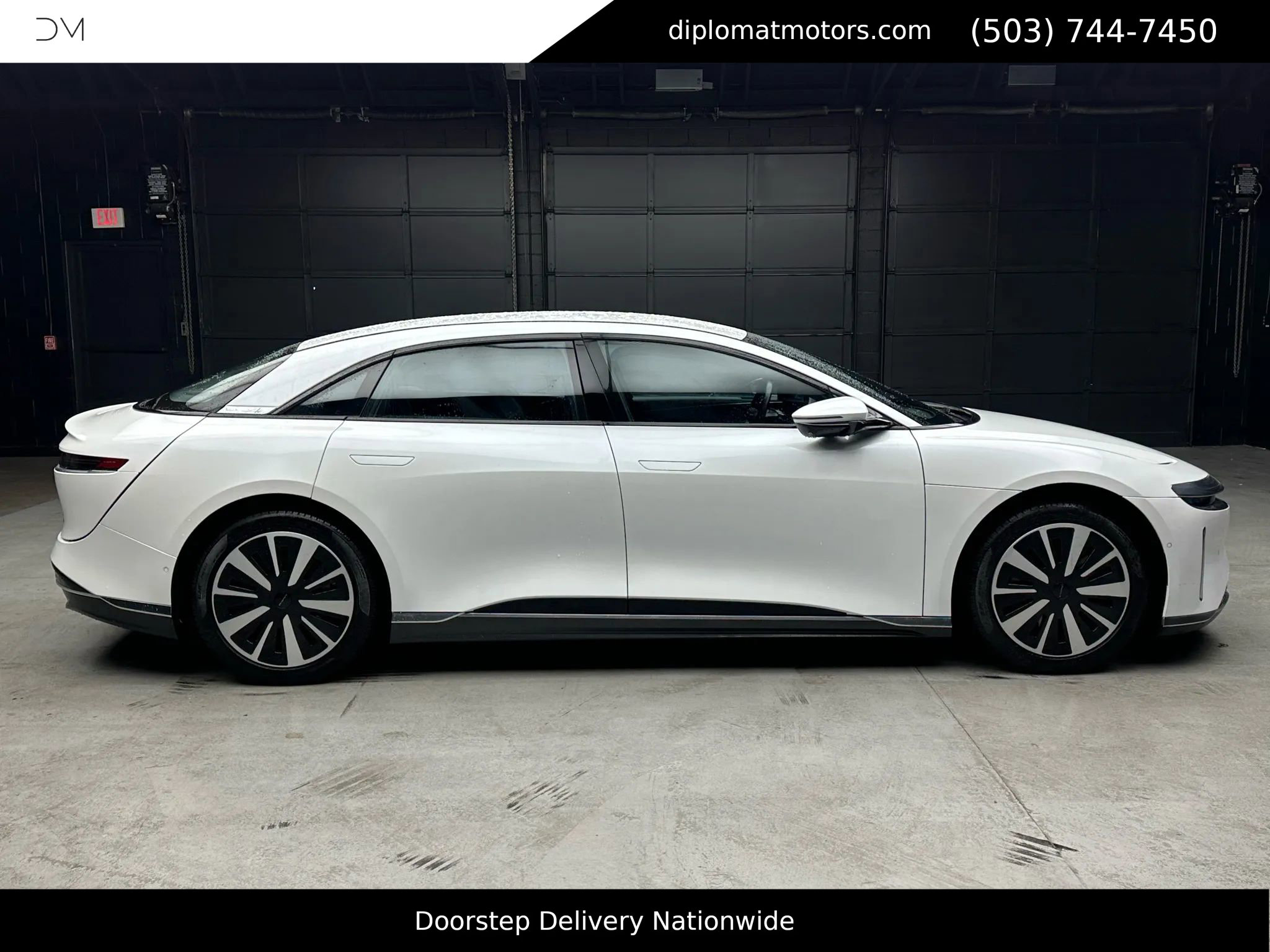 Used 2024 Lucid Air Touring image 7