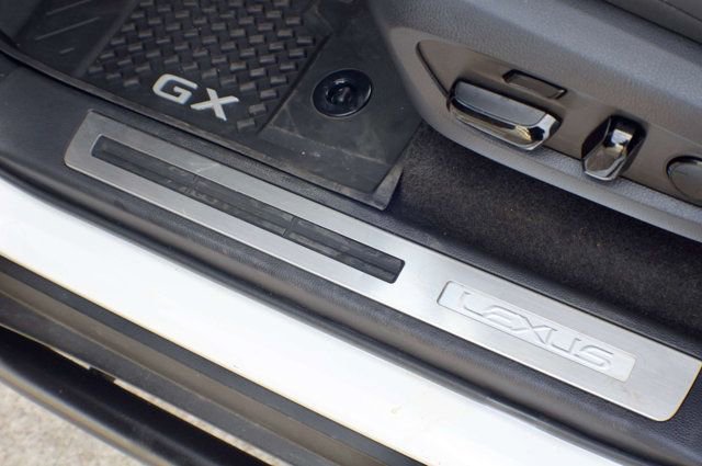Used 2024 Lexus GX 550 image 38