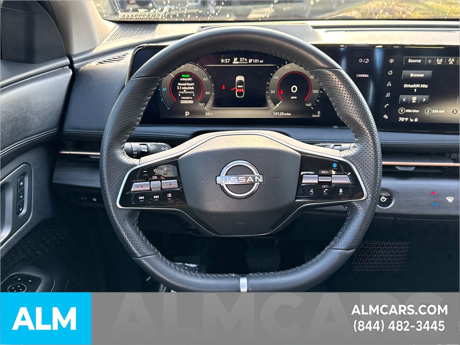 Used 2023 Nissan Ariya AWD image 28